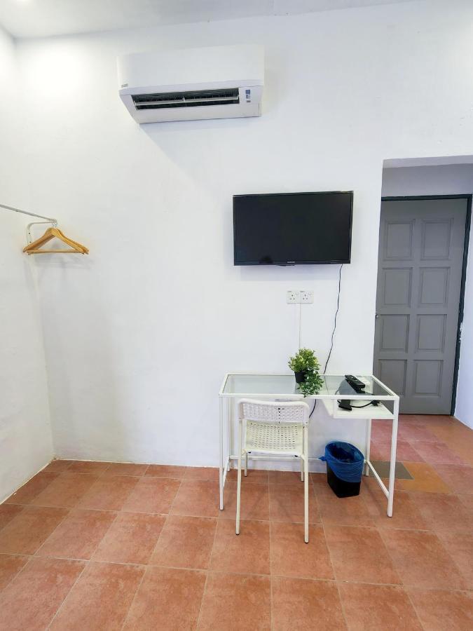 Gurney Coast Guest House By Sky Hive George Town Extérieur photo