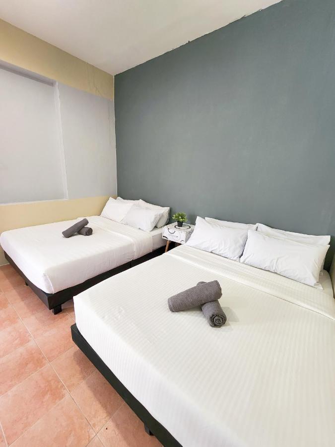 Gurney Coast Guest House By Sky Hive George Town Extérieur photo