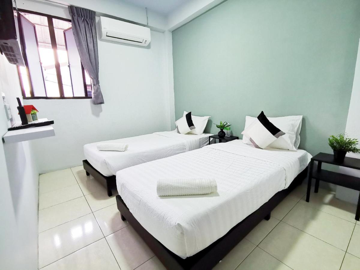 Gurney Coast Guest House By Sky Hive George Town Extérieur photo