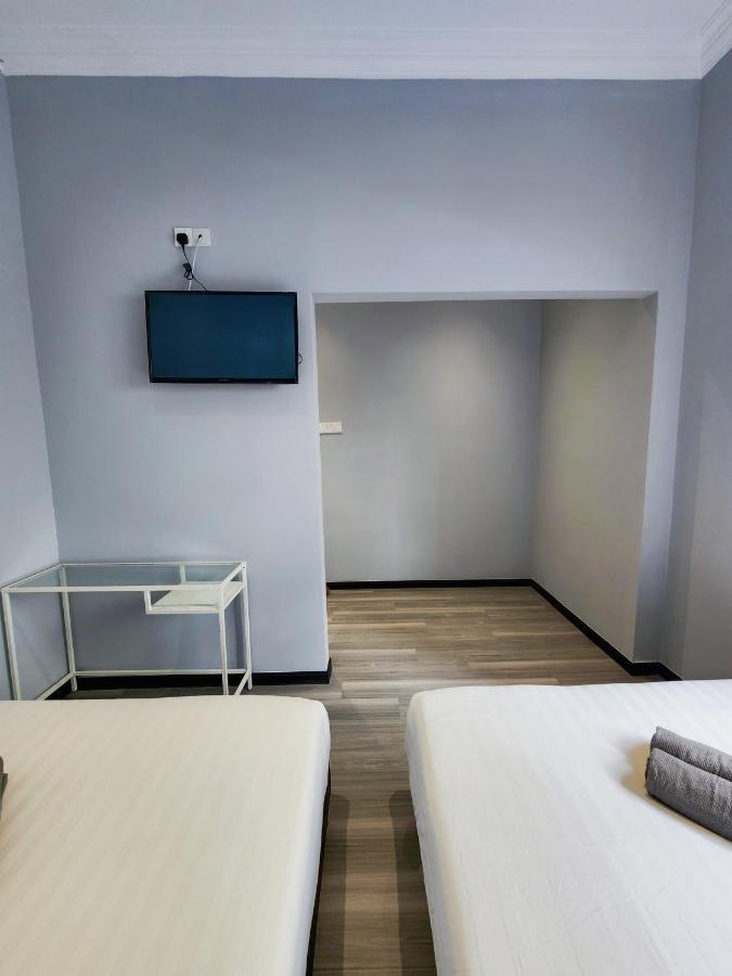 Gurney Coast Guest House By Sky Hive George Town Extérieur photo