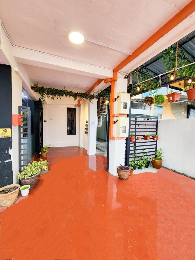 Gurney Coast Guest House By Sky Hive George Town Extérieur photo